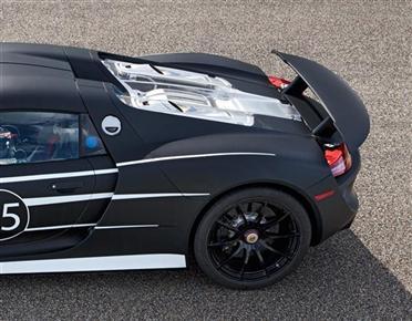 بورش 918 سبايدر رياضية وصديقة للبيئة